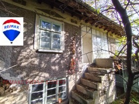 КЪЩА, 72 m2 - Holmes.bg КЪЩА, 72 m2