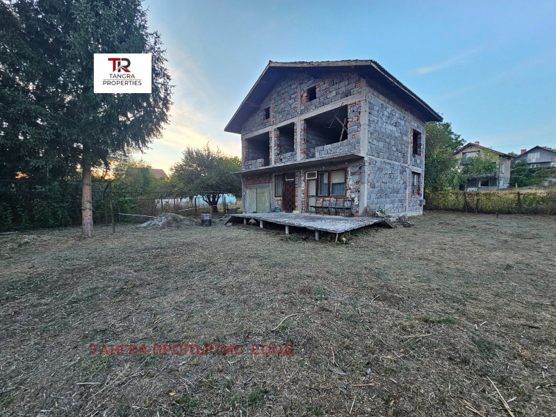 Продава КЪЩА, област Перник, с. Стефаново • 145000 € • 57504409 1 — Holmes.bg Продава КЪЩА, област Перник, с. Стефаново • 145000 € • 57504409 1