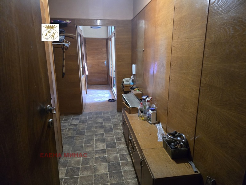 Продава 4-СТАЕН, град Шумен, Добруджански • 126000 € • 46822708 1 — Holmes.bg Продава 4-СТАЕН, град Шумен, Добруджански • 126000 € • 46822708 1