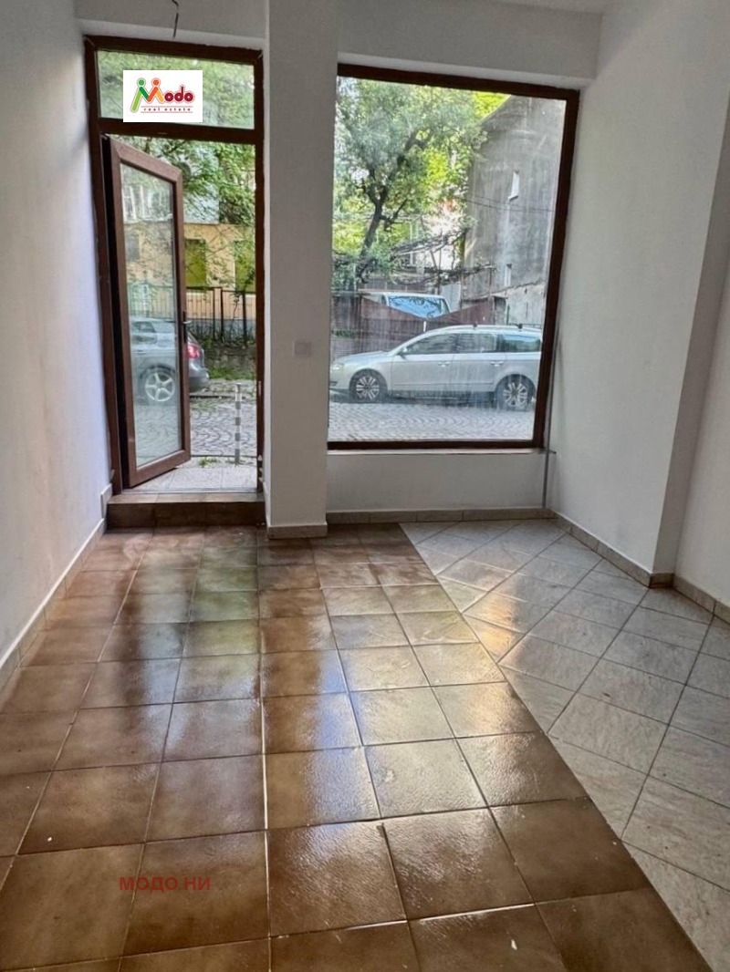 Продава МАГАЗИН, град София, Оборище • 60000 € / 117349.80 лв. • 21607391 1 — Holmes.bg Продава МАГАЗИН, град София, Оборище • 60000 € / 117349.80 лв. • 21607391 1