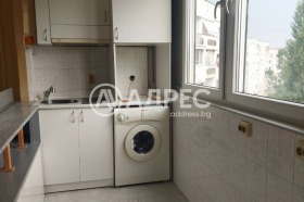 2-СТАЕН, 44 m2 - Holmes.bg 2-СТАЕН, 44 m2