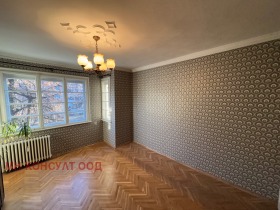 Снимка Продава 4-СТАЕН