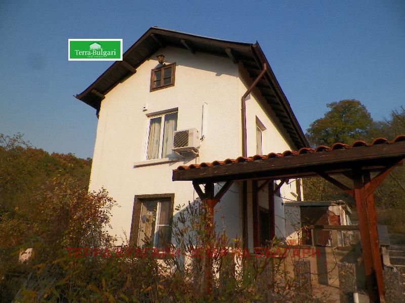 Продава  Къща, област Перник, с. Косача • 68 000 EUR • ID 76251586 — holmes.bg - [1] 