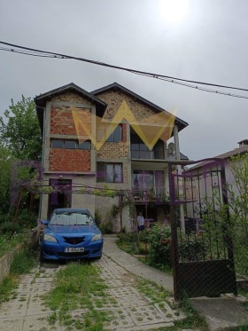 Продава къща град Варна Изгрев - [1] 
