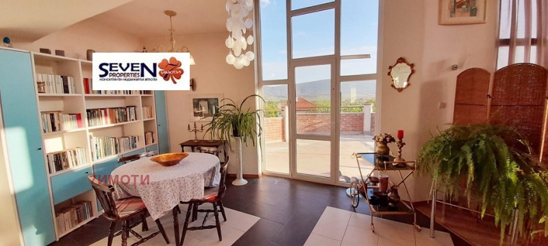 Продава КЪЩА, област София, гр. Годеч • 329000 € • 77042466 1 — Holmes.bg Продава КЪЩА, област София, гр. Годеч • 329000 € • 77042466 1