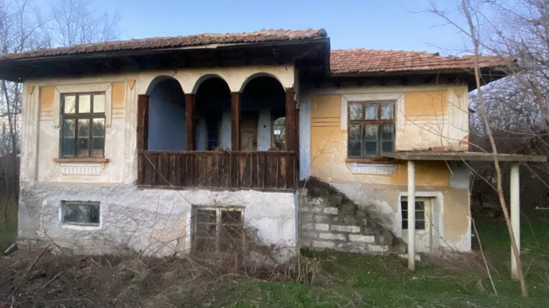 Продава КЪЩА, област Ловеч, с. Горско Сливово • 37000 € / 72365.71 лв. • 44480308 1 — Holmes.bg Продава КЪЩА, област Ловеч, с. Горско Сливово • 37000 € / 72365.71 лв. • 44480308 1
