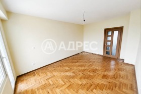 Продава 2-стаен, град София