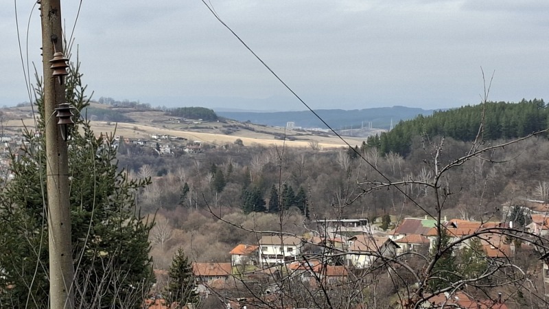 Продава ПАРЦЕЛ, област Перник, с. Рударци • 90000 € / 176024.70 лв. • 77521656 1 — Holmes.bg Продава ПАРЦЕЛ, област Перник, с. Рударци • 90000 € / 176024.70 лв. • 77521656 1