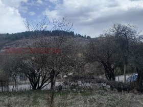ПАРЦЕЛ, 1 000 m2 - Holmes.bg ПАРЦЕЛ, 1 000 m2