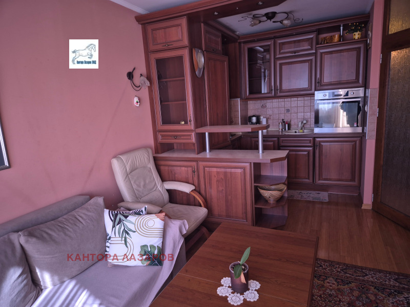 Продава 2-СТАЕН, град София, Дружба 1 • 180000 € / 352049.40 лв. • 40702291 1 — Holmes.bg Продава 2-СТАЕН, град София, Дружба 1 • 180000 € / 352049.40 лв. • 40702291 1