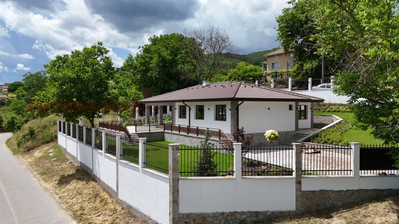 Продава КЪЩА, област Стара Загора, с. Лясково • 350000 € / 684540.50 лв. • 21697433 1 — Holmes.bg Продава КЪЩА, област Стара Загора, с. Лясково • 350000 € / 684540.50 лв. • 21697433 1
