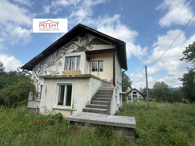 Продава КЪЩА, град Габрово, Шенини • 60000 € / 117349.80 лв. • 92315773 1 — Holmes.bg Продава КЪЩА, град Габрово, Шенини • 60000 € / 117349.80 лв. • 92315773 1