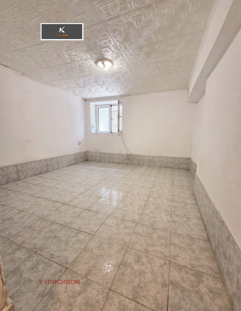 Продава ОФИС, град Стара Загора, Център • 42000 € / 82144.86 лв. • 77893329 1 — Holmes.bg Продава ОФИС, град Стара Загора, Център • 42000 € / 82144.86 лв. • 77893329 1