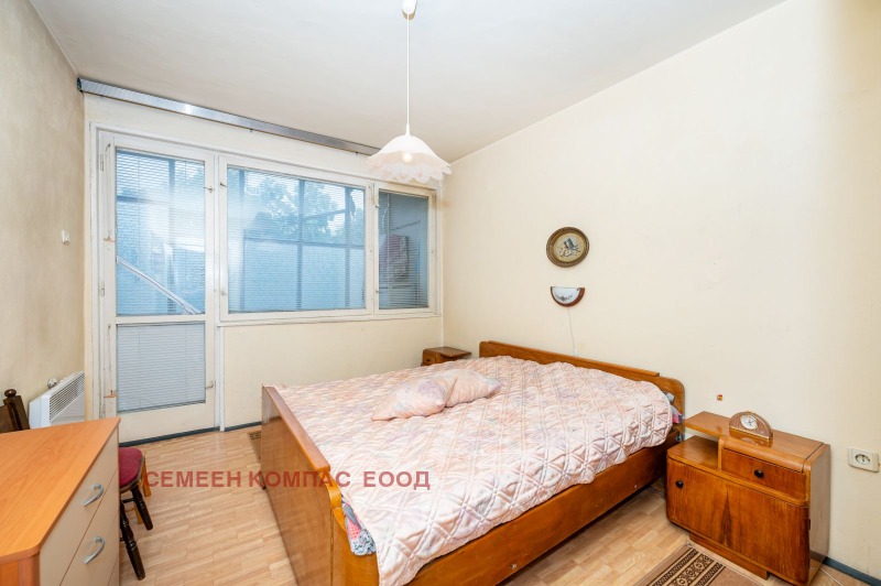 Продава 3-СТАЕН, град Пловдив, Каменица 1 • 150000 € / 293374.50 лв. • 79820928 1 — Holmes.bg Продава 3-СТАЕН, град Пловдив, Каменица 1 • 150000 € / 293374.50 лв. • 79820928 1