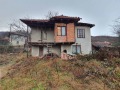 Продава КЪЩА, област София, с. Рашково • 29000 € / 56719.07 лв. • 88240895 1 — Holmes.bg Продава КЪЩА, област София, с. Рашково • 29000 € / 56719.07 лв. • 88240895 1