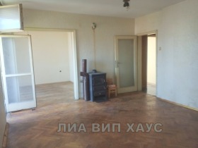 Продажба на тристайни апартаменти в град Пазарджик - изображение 13 