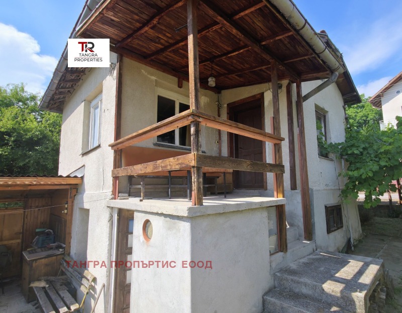 Продава КЪЩА, област Перник, с. Вискяр • 58000 € / 113438.14 лв. • 23256953 1 — Holmes.bg Продава КЪЩА, област Перник, с. Вискяр • 58000 € / 113438.14 лв. • 23256953 1