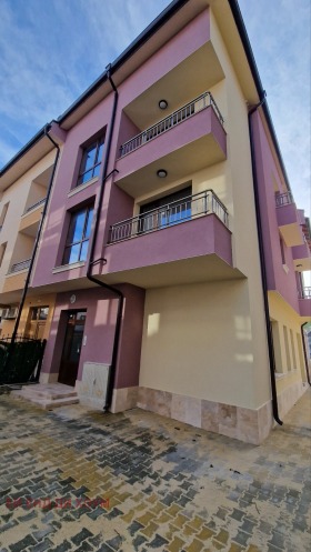 Продажба на имоти в гр. Несебър, област Бургас - изображение 1 