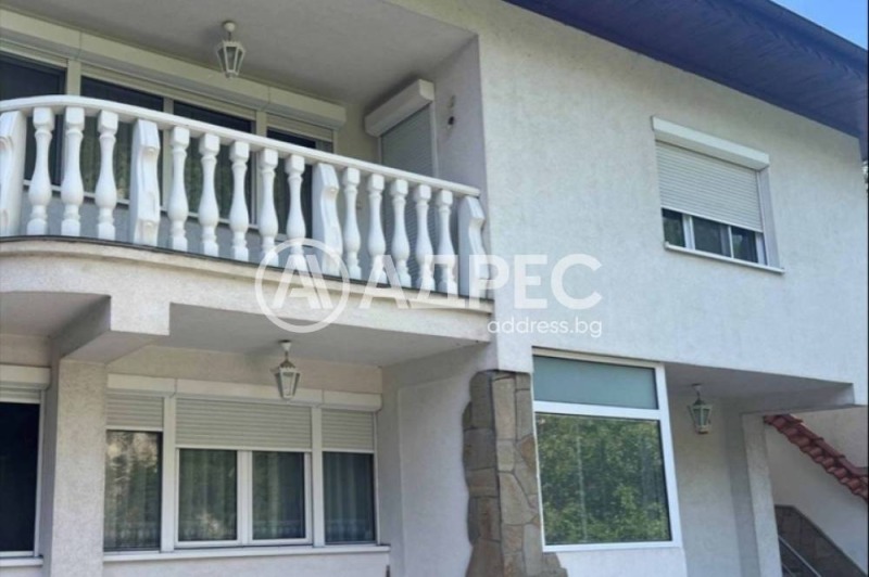 Продава КЪЩА, област Пловдив, с. Бачково • 310000 € / 606307.30 лв. • 45321598 1 — Holmes.bg Продава КЪЩА, област Пловдив, с. Бачково • 310000 € / 606307.30 лв. • 45321598 1