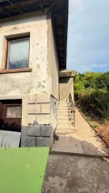 Продава КЪЩА, град Перник, Проучване • 95000 € • 77055788 3 — Holmes.bg Продава КЪЩА, град Перник, Проучване • 95000 € • 77055788 3