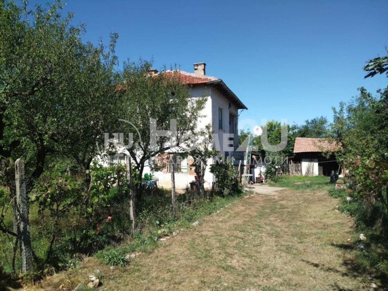 Продава КЪЩА, област Кюстендил, с. Ваксево • 67000 лв. / 34256.56 € • 11465829 1 — Holmes.bg Продава КЪЩА, област Кюстендил, с. Ваксево • 67000 лв. / 34256.56 € • 11465829 1