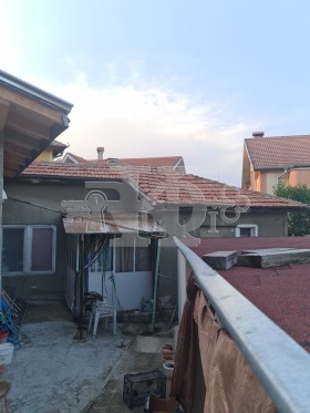Продажба на имоти в Червената пръст, град Добрич - изображение 9 