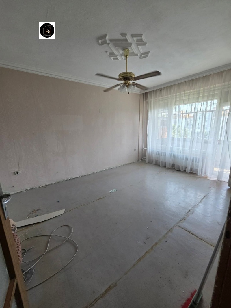 Продава 2-СТАЕН, град Пловдив, Гагарин • 87000 € / 170157.21 лв. • 87155348 1 — Holmes.bg Продава 2-СТАЕН, град Пловдив, Гагарин • 87000 € / 170157.21 лв. • 87155348 1