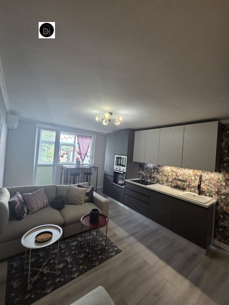 Продава 3-СТАЕН, град Пловдив, Гагарин • 155000 € / 303153.65 лв. • 17678799 1 — Holmes.bg Продава 3-СТАЕН, град Пловдив, Гагарин • 155000 € / 303153.65 лв. • 17678799 1