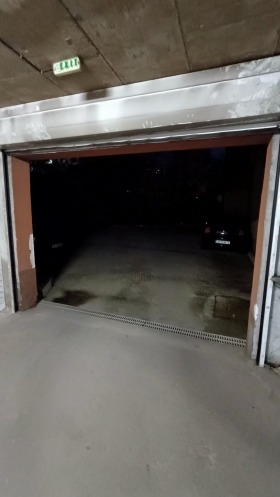 ГАРАЖ, ПАРКОМЯСТО, 12 m2 - Holmes.bg ГАРАЖ, ПАРКОМЯСТО, 12 m2