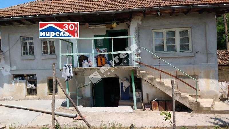 Продава  Къща, област Велико Търново, с. Овча могила • 14 000 EUR • ID 13875516 — holmes.bg - [1] 