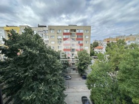 Обява Продава 2-СТАЕН,град Добрич, Йовково