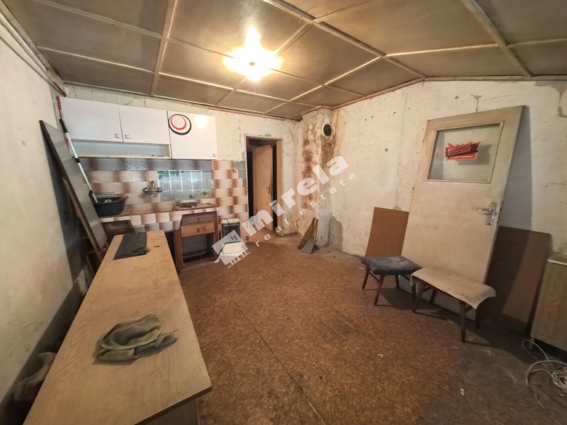 Продава 1-СТАЕНград Ямбол, Васил Левски