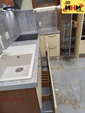 Обява Продава 3-СТАЕН,град Русе, Възраждане>