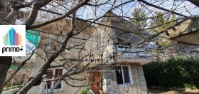 Продажба на имоти в с. Соколово, област Габрово - изображение 2 