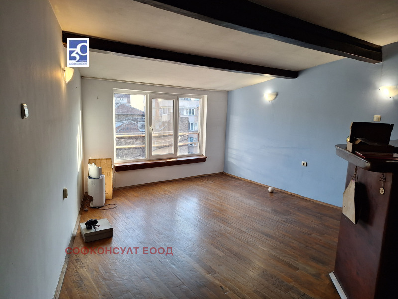 Продава 1-СТАЕН, град София, Оборище • 129000 € / 252302.07 лв. • 83632776 1 — Holmes.bg Продава 1-СТАЕН, град София, Оборище • 129000 € / 252302.07 лв. • 83632776 1