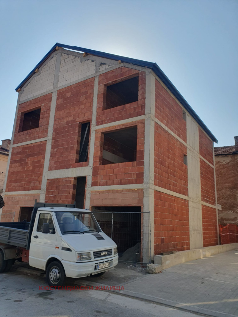 Продава 2-СТАЕН, град Кюстендил, Център • 105000 € / 205362.15 лв. • 43393534 1 — Holmes.bg Продава 2-СТАЕН, град Кюстендил, Център • 105000 € / 205362.15 лв. • 43393534 1