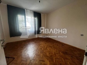 Продажба на четеристайни апартаменти в град Благоевград - изображение 16 