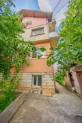 Продава КЪЩА, град Враца, Център • 545000 € / 1065927.35 лв. • 59203028 2 — Holmes.bg Продава КЪЩА, град Враца, Център • 545000 € / 1065927.35 лв. • 59203028 2