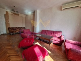 Продажба на тристайни апартаменти в град Варна — страница 7 - изображение 13 