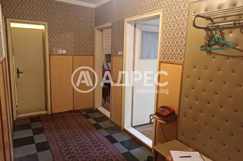 Продава МНОГОСТАЕН, град Разград, Варош • 160000 € • 39693958 1 — Holmes.bg Продава МНОГОСТАЕН, град Разград, Варош • 160000 € • 39693958 1