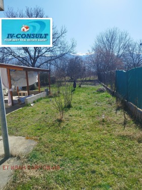 Обява Продава КЪЩА,гр. Дупница, област Кюстендил>