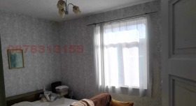 Продава ЕТАЖ ОТ КЪЩА | Imot.bg — малка снимка 11