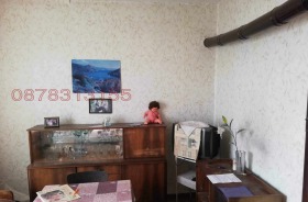 Продава ЕТАЖ ОТ КЪЩА | Imot.bg — малка снимка 10