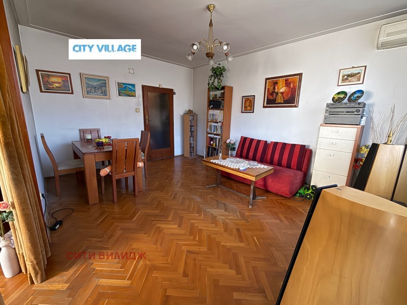 Продава 3-СТАЕН, град София, Хиподрума • 325000 € / 635644.75 лв. • 62395177 1 — Holmes.bg Продава 3-СТАЕН, град София, Хиподрума • 325000 € / 635644.75 лв. • 62395177 1