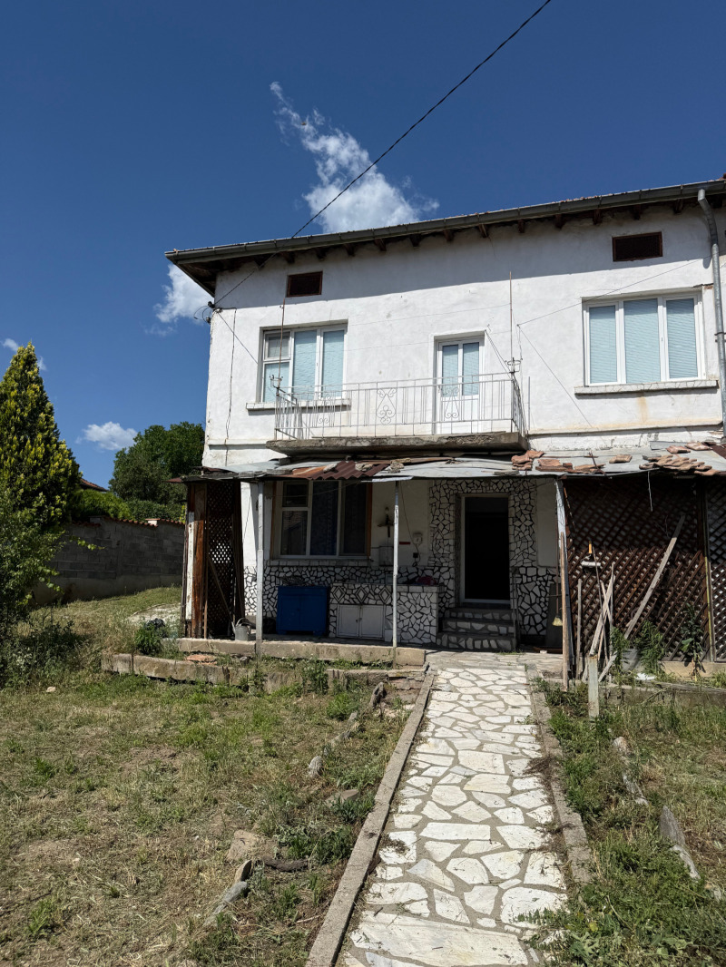 Продава КЪЩА, област Благоевград, с. Гърмен • 75000 € / 146687.25 лв. • 28262803 1 — Holmes.bg Продава КЪЩА, област Благоевград, с. Гърмен • 75000 € / 146687.25 лв. • 28262803 1