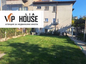 Обява Продава КЪЩА,град Пазарджик, Център>
