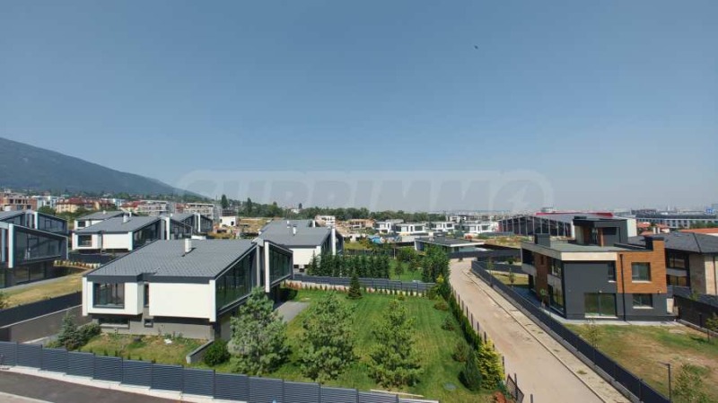 Продава 2-СТАЕН, град София, Драгалевци • 282880 € / 553265.19 лв. • 80782334 1 — Holmes.bg Продава 2-СТАЕН, град София, Драгалевци • 282880 € / 553265.19 лв. • 80782334 1
