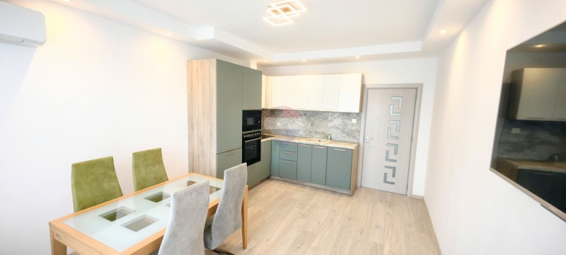Продава 3-СТАЕН, град Варна, Левски 1 • 180000 € / 352049.40 лв. • 61198606 1 — Holmes.bg Продава 3-СТАЕН, град Варна, Левски 1 • 180000 € / 352049.40 лв. • 61198606 1