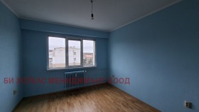 Обява Продава 2-СТАЕН,град София, Западен парк