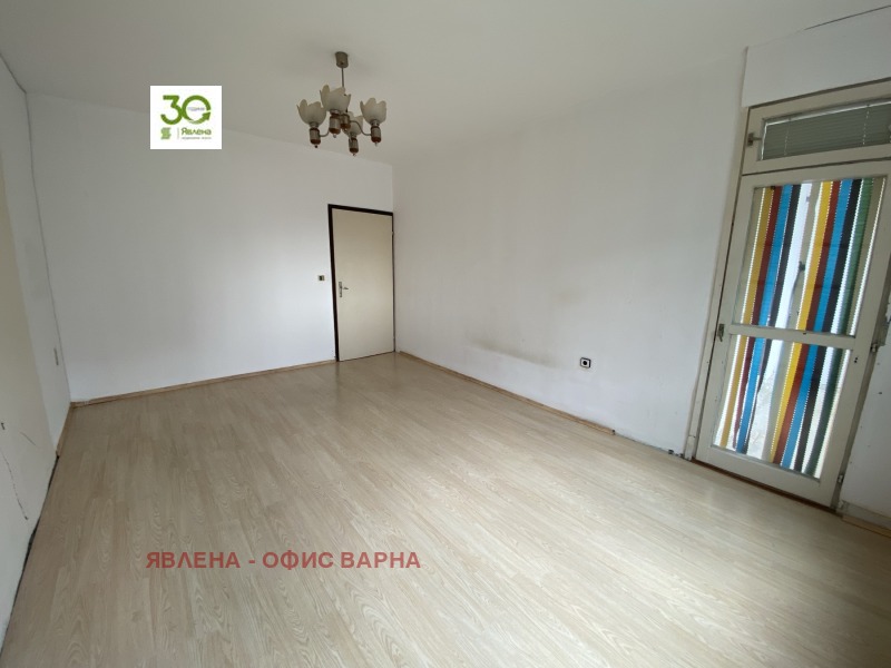Продава 4-СТАЕН, град Варна, Възраждане 4 • 145000 € / 283595.35 лв. • 10214344 1 — Holmes.bg Продава 4-СТАЕН, град Варна, Възраждане 4 • 145000 € / 283595.35 лв. • 10214344 1